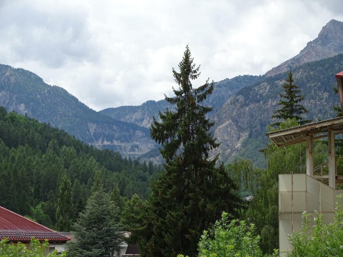 Pensione Bianca Bardonecchia Exteriör bild